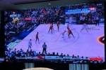 支持哪个队？阿根廷国脚塔利亚菲科正看央视直播NBA总决赛