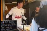 🤣孙兴&ldquo;憨&rdquo;？？韩国街头出现一高仿孙兴慜，在卖炸鸡