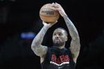 Woj：在利拉德交易中 开拓者要价若干选秀权+数位高水平年轻人