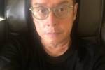 我就喜欢大连赢？谭咏麟身穿大连人球迷T恤