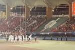 1-3不敌河南3轮仅拿1分，海港全队赛后向远征球迷致谢