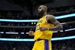 冲击一下！詹姆斯圣诞大战10次获胜 与韦德并列NBA历史第一位