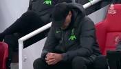 😭利物浦赛前全场高唱《你永不独行》渣叔眼含热泪情不自禁