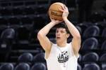 Woj：活塞想让丰泰基奥成为球队未来一部分 此前有多队追逐他