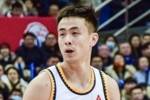 探长：当锋线能进攻时 赵继伟也随着比赛的进行被解放了出来