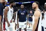 🏀詹姆斯25+6+7&上篮绝杀 C-琼斯三双 美国男篮惊险逆转南苏丹