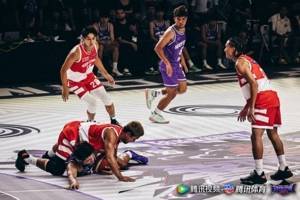 南京ist和日本战队杀得刺刀见红。