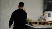 😂，网友调侃：阿莫林抵达曼联后的第一站便是去食堂了解情况